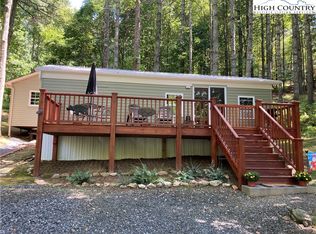 301 Parkway Dr, Jefferson, NC 28640