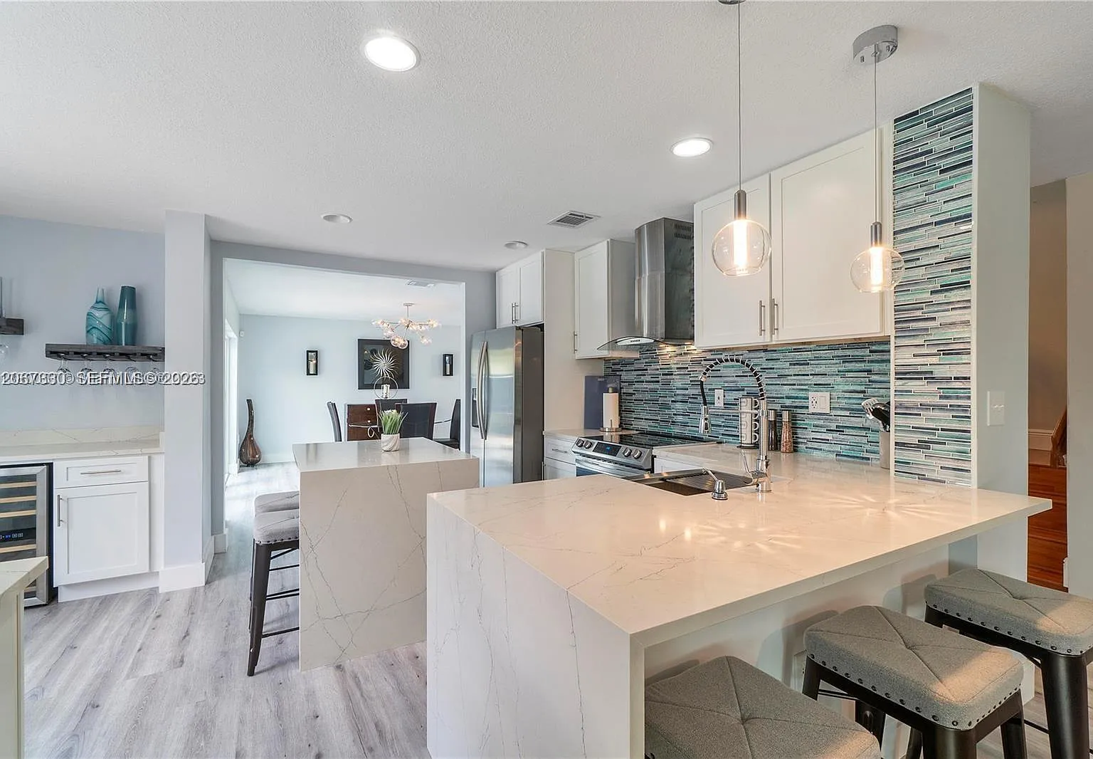 4 bed, 3.5 bath, 2537 sqft, $6,800 — Photo 1