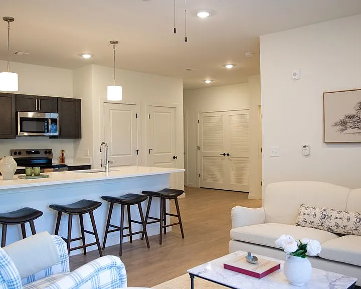 Midland Pointe at Lake Norman — Photo 42
