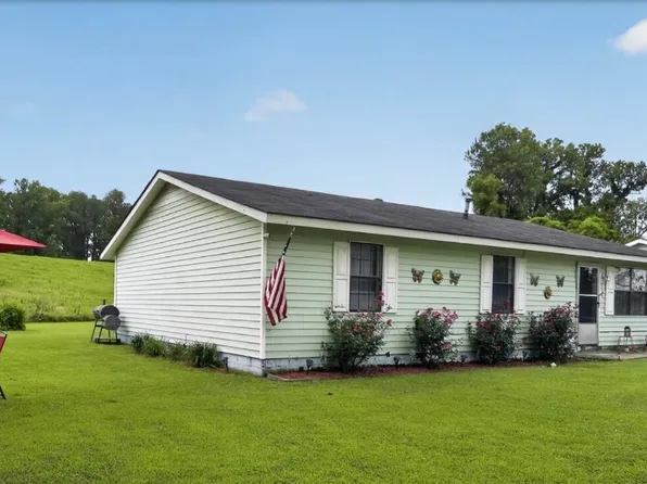 708 W Riverdale St, Luxora, AR 72358