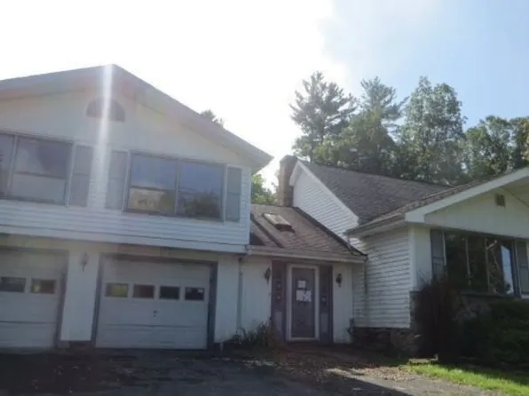 313 Railroad Ave, Dysart, PA 16636