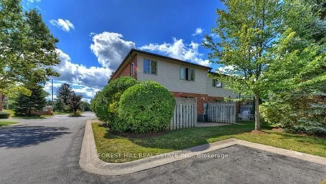 1478 Adelaide St N #23 — Photo 30