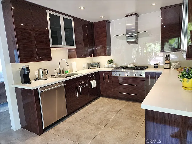 32732 Mediterranean Dr — Photo 5
