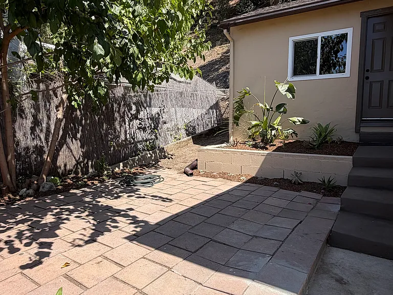 3604 N Griffin Ave — Photo 6