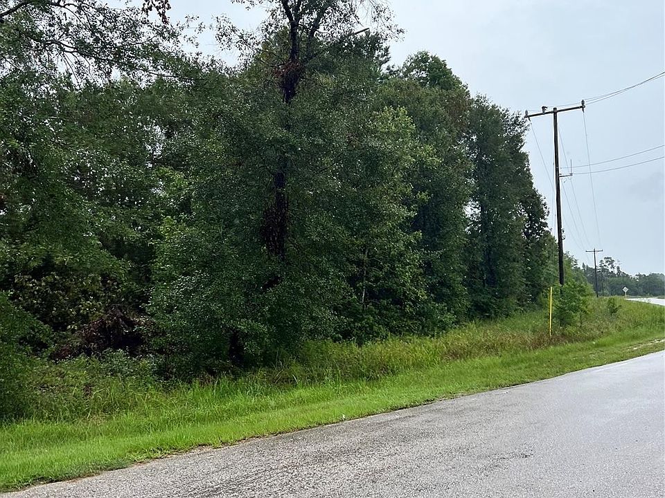 2nd image of E River Rd