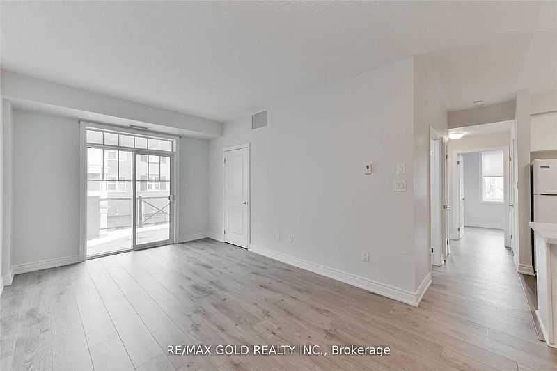 Oakville Townhouse for rent - 2 Bedrooms — photo 12