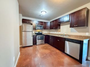 1 Emma Kate Cir APT F, Batesville, AR 72501