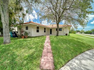 9557 SW 40th Ter #9557, Miami, FL 33165