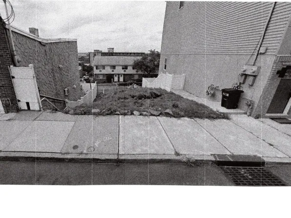 6803 Meadowview Ave, North Bergen, NJ 07047