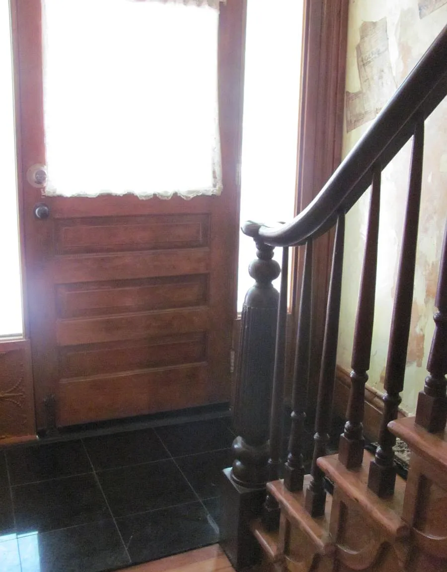 941 Rhode Island Street — Photo 4