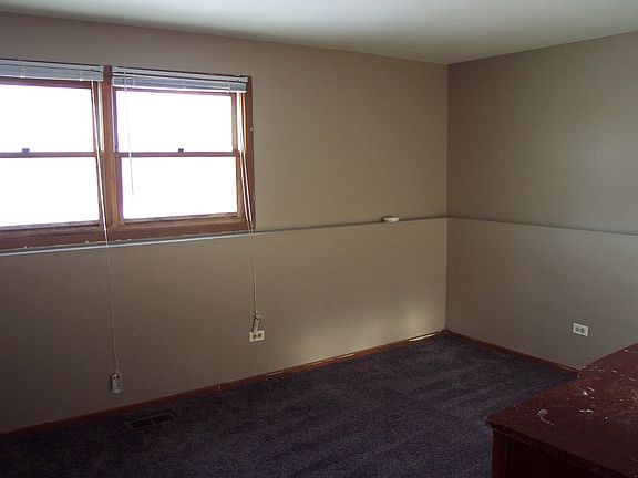 3rd image of 803 Anita Ave