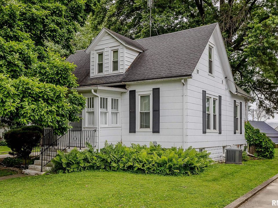 1st image of 114 Minton St