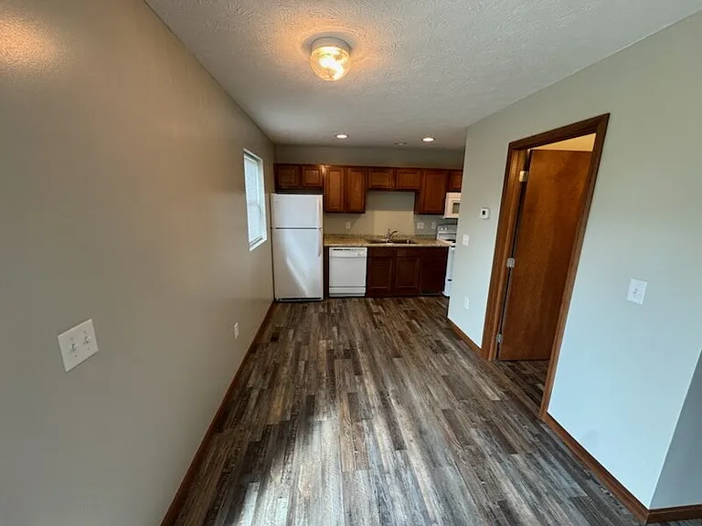 719-779 Meadow Glen Ave #729 — Photo 3