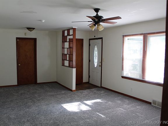 2nd image of 1125 N Oklahoma Ave
