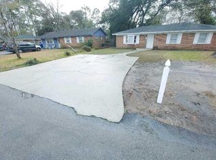 410 Bradford Rd, Wilmington, NC 28409