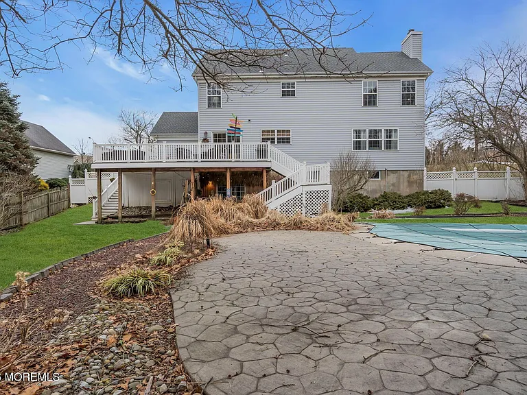 107 Shenandoah Blvd — Photo 59
