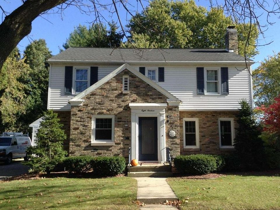 1st image of 819 N 12th St