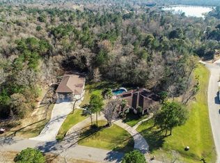 401 Trade Winds Ct, Montgomery, TX 77316