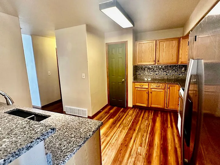 2039 Fairweather Way — Photo 2