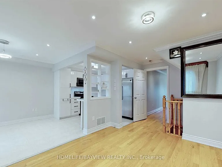35 Wedgewood Pl — Photo 32