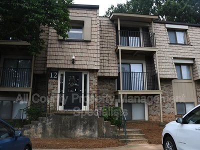 1217 Old Manor Rd, Columbia, SC, 29210
