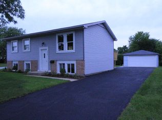 3618 Glynwood Ln, Hazel Crest, IL 60429