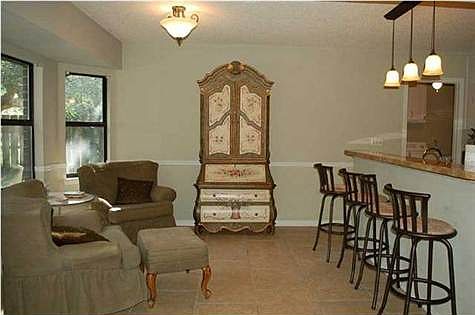 5th image of 1244 Cathleen Dr