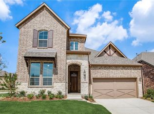 7903 Gulfstream Ln, Irving, TX 75063
