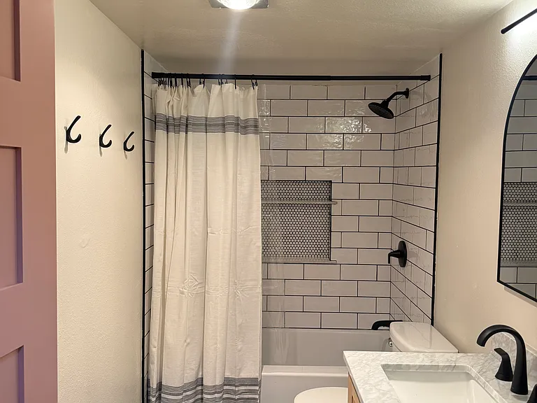12822 Avenida La Valencia — Photo 33