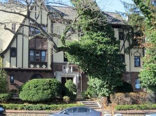 20 Garber Sq APT C4, Ridgewood, NJ 07450