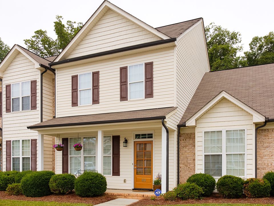 1st image of 40 Nandina Dr