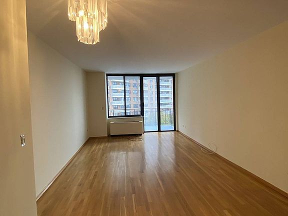 4th image of 3111 Ocean Pkwy #Penthouse A