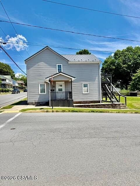 1st image of 198 Hanover St