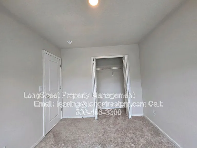 412 Lost Lake St NE — Photo 19