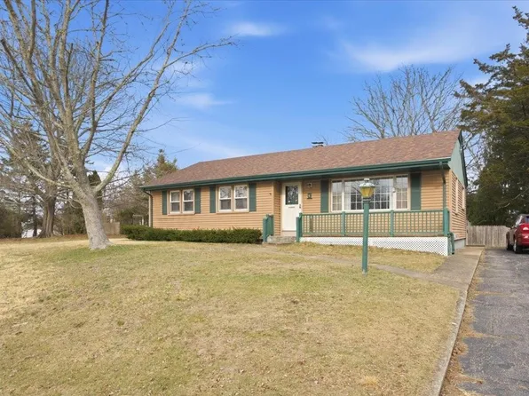 6 Wilder Ave, Westerly, RI 02891