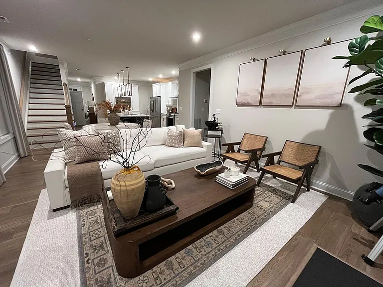 324 Bayberry Ln — Photo 48