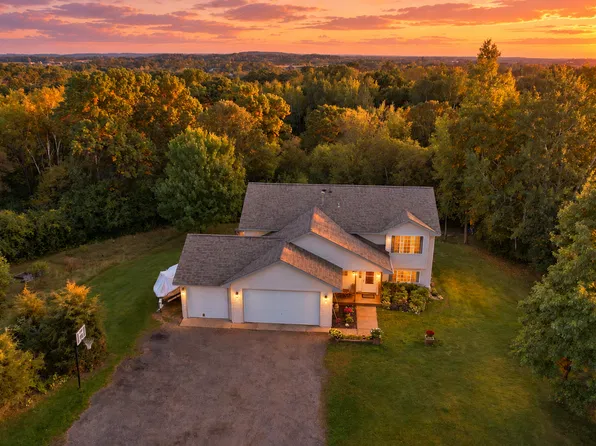 879 174th Ave, New Richmond, WI 54017