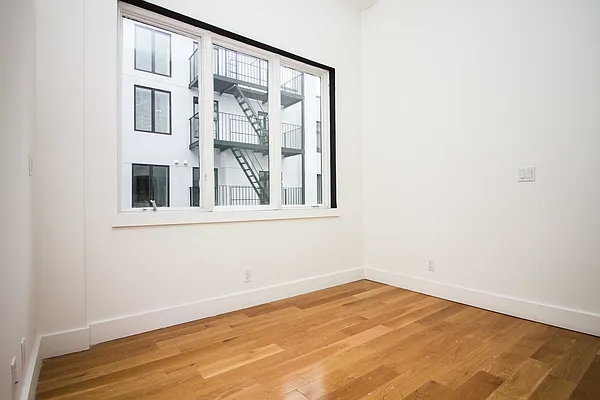 Rented by Nooklyn NYC LLC | media 14
