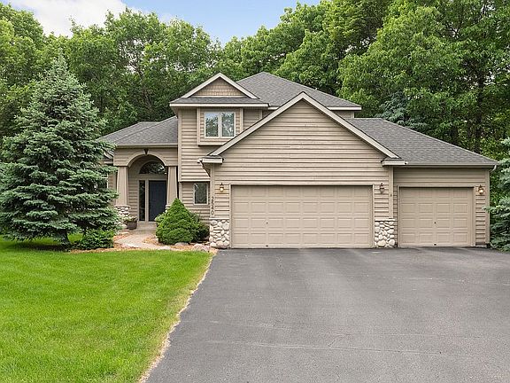 2nd image of 2540 Christian Dr