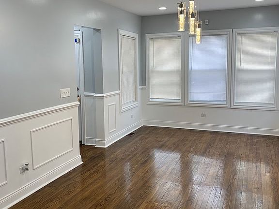 2nd image of 7818 S King Dr