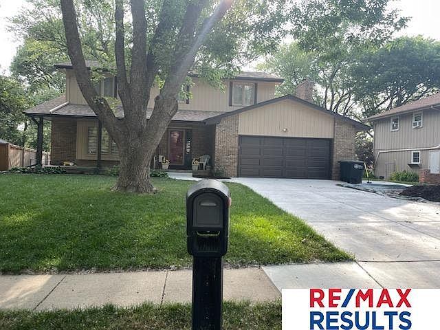 1st image of 1322 S 138th St