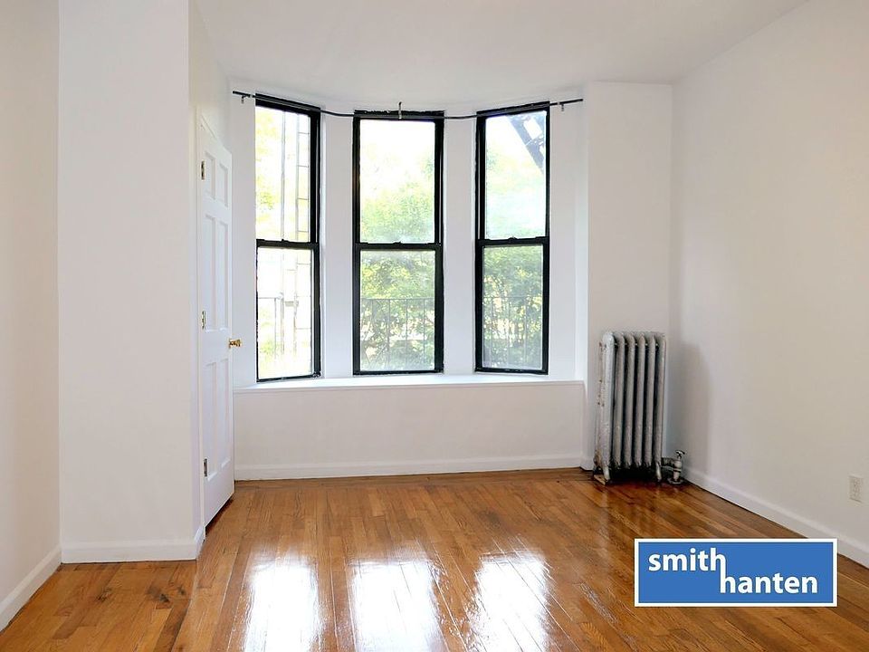 1st image of 120 1st Pl APT 2A