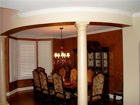 3rd image of 1024 Old Hearthstone Cir E