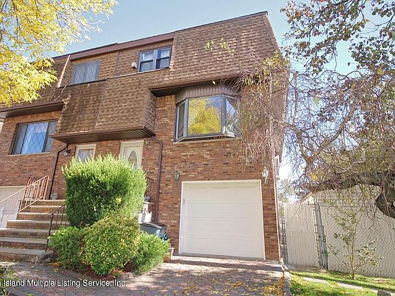 2nd image of 139 Vespa Ave