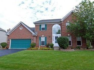4425 Hatch Ln, Lisle, IL 60532