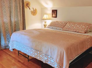 1302 Staunton Ave NW ROOM 3, Roanoke, VA 24017