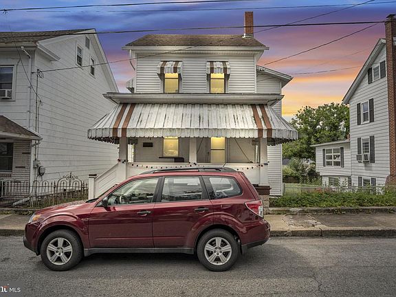 3rd image of 404 Julian St