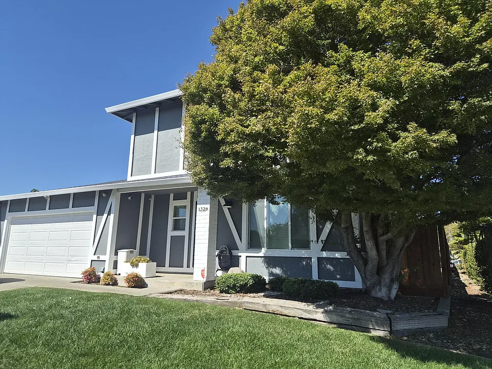 1320 Pintail Dr