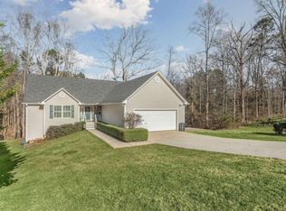 8640 Covestone Dr, Gainesville, GA 30506