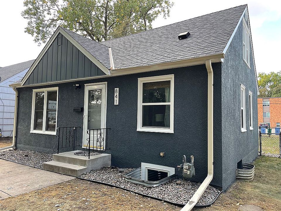 1st image of 841 19th Ave SE